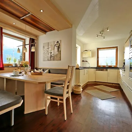 Neu Eingerichtetes Mit Bergblick Und Grosser Sonnenterrasse Appartamento *